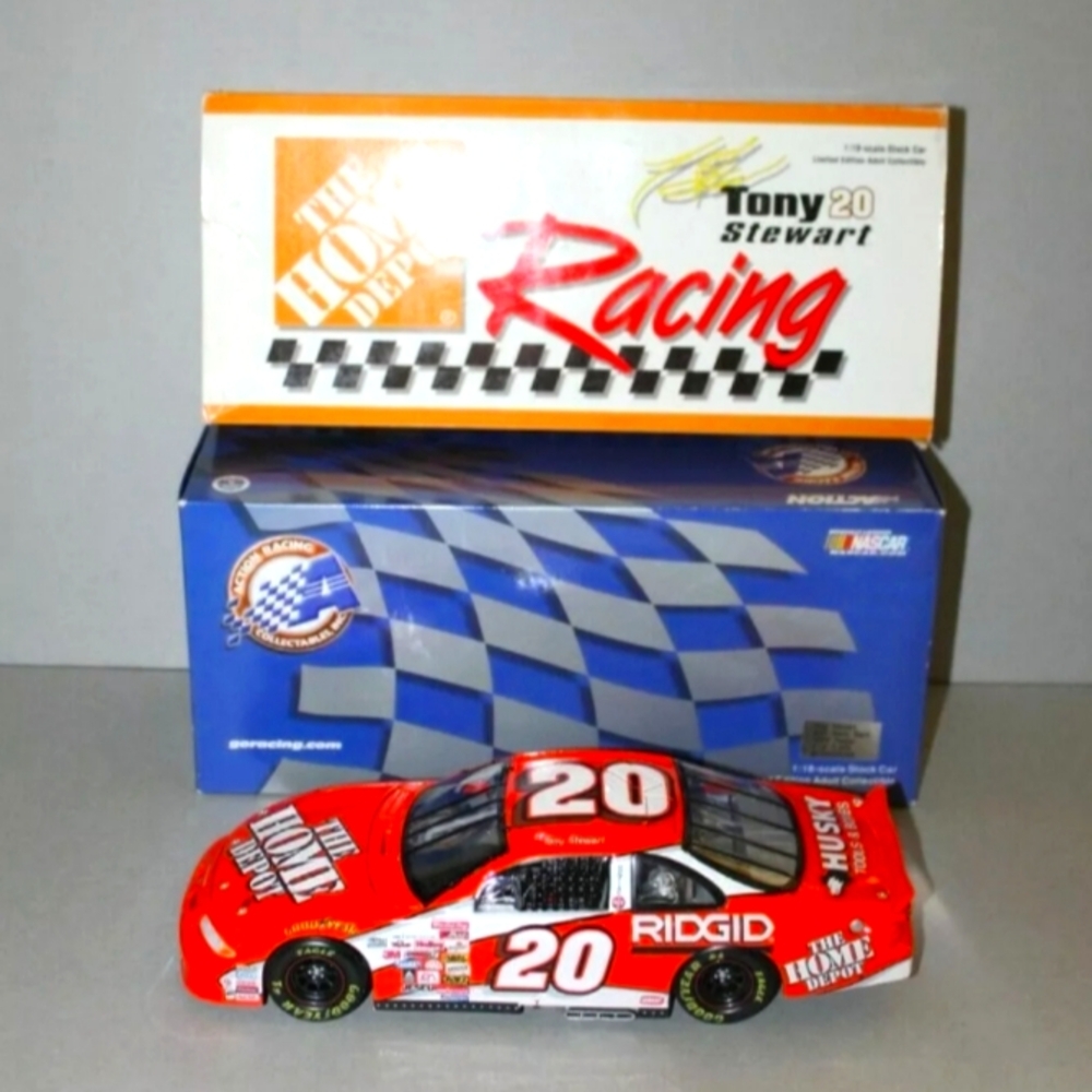 2000 TONY STEWART #20 ROOKIE OF THE YEAR HOME DEPOT PONTIAC ACTION 1:18 - NIB